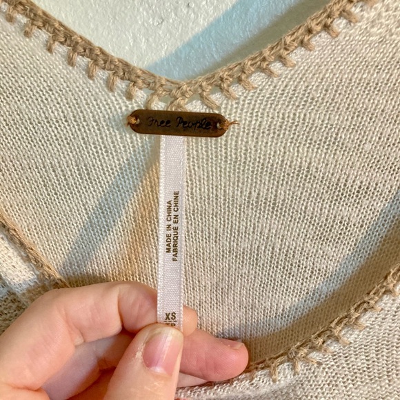 Free People Cream/Tan Top with Aztec Earth Tone Design (XS) - Picture 4 of 6